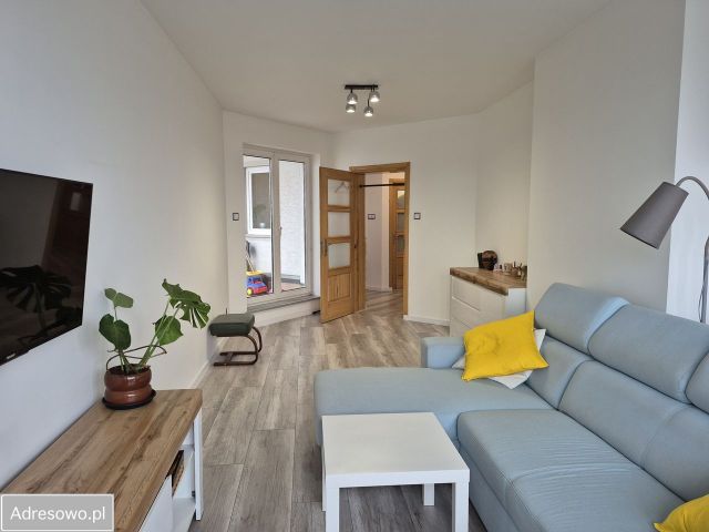 Mieszkanie 3-pokojowe Gdynia Cisowa, ul. Chylońska. Zdjęcie 1