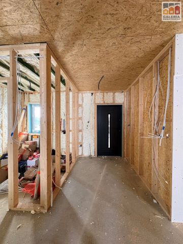 dom wolnostojący, 5 pokoi Czarna. Zdjęcie 10