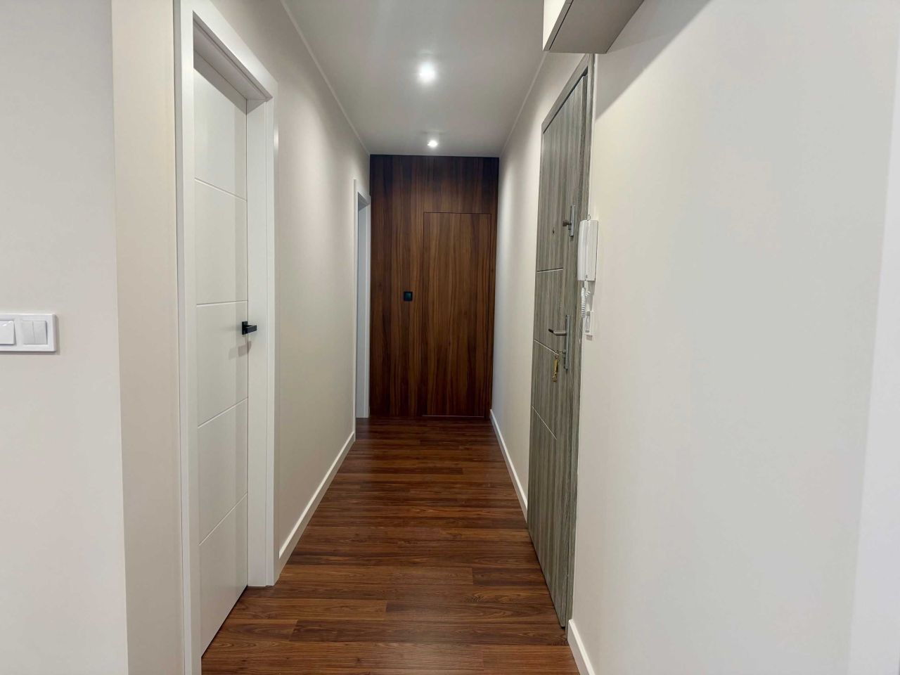 Mieszkanie 3-pokojowe Święta Katarzyna. Zdjęcie 7