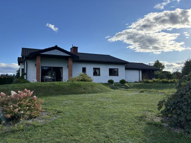 dom wolnostojący, 4 pokoje Wawrzyny. Zdjęcie 1