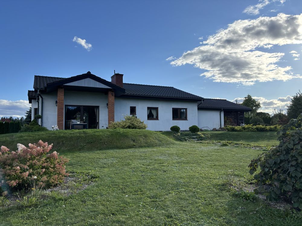 dom wolnostojący, 4 pokoje Wawrzyny