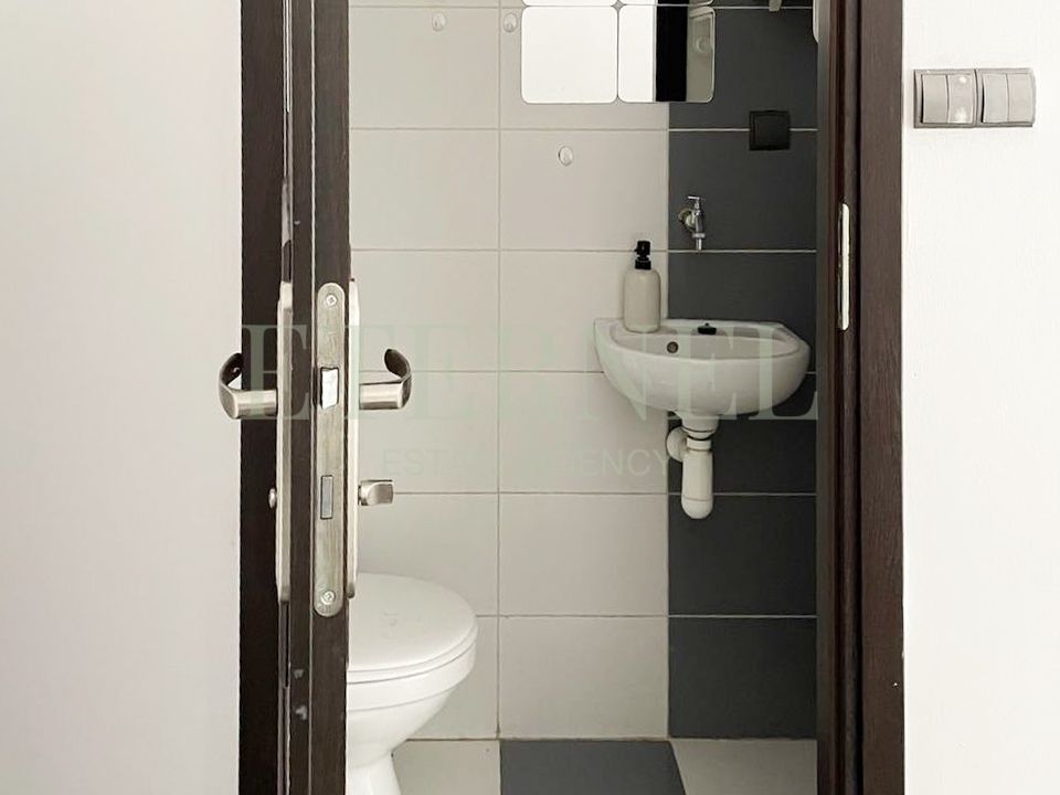 Lokal Kraków Stare Miasto, ul. Słowiańska. Zdjęcie 4