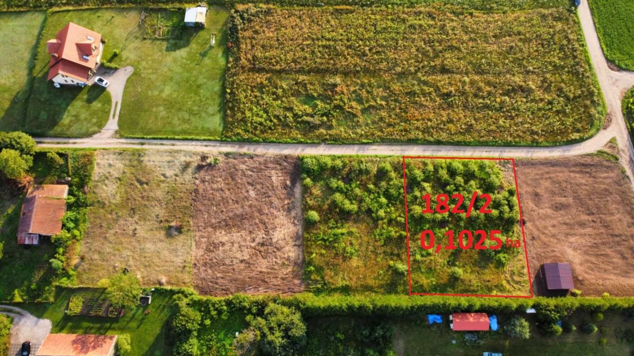 Działka budowlana Rogóż. Zdjęcie 1