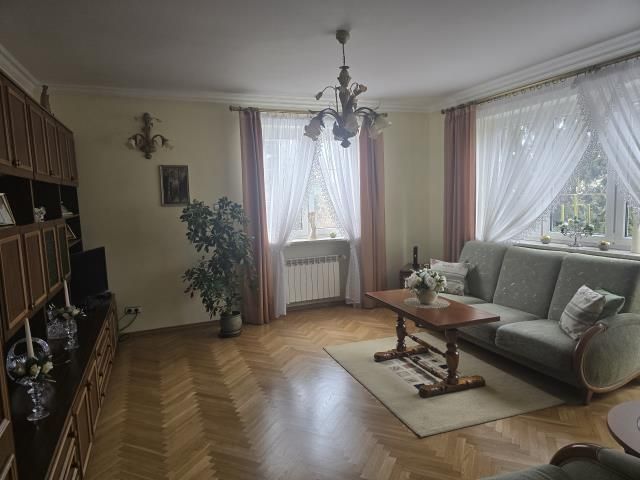 dom wolnostojący, 5 pokoi Wołomin Sławek. Zdjęcie 2