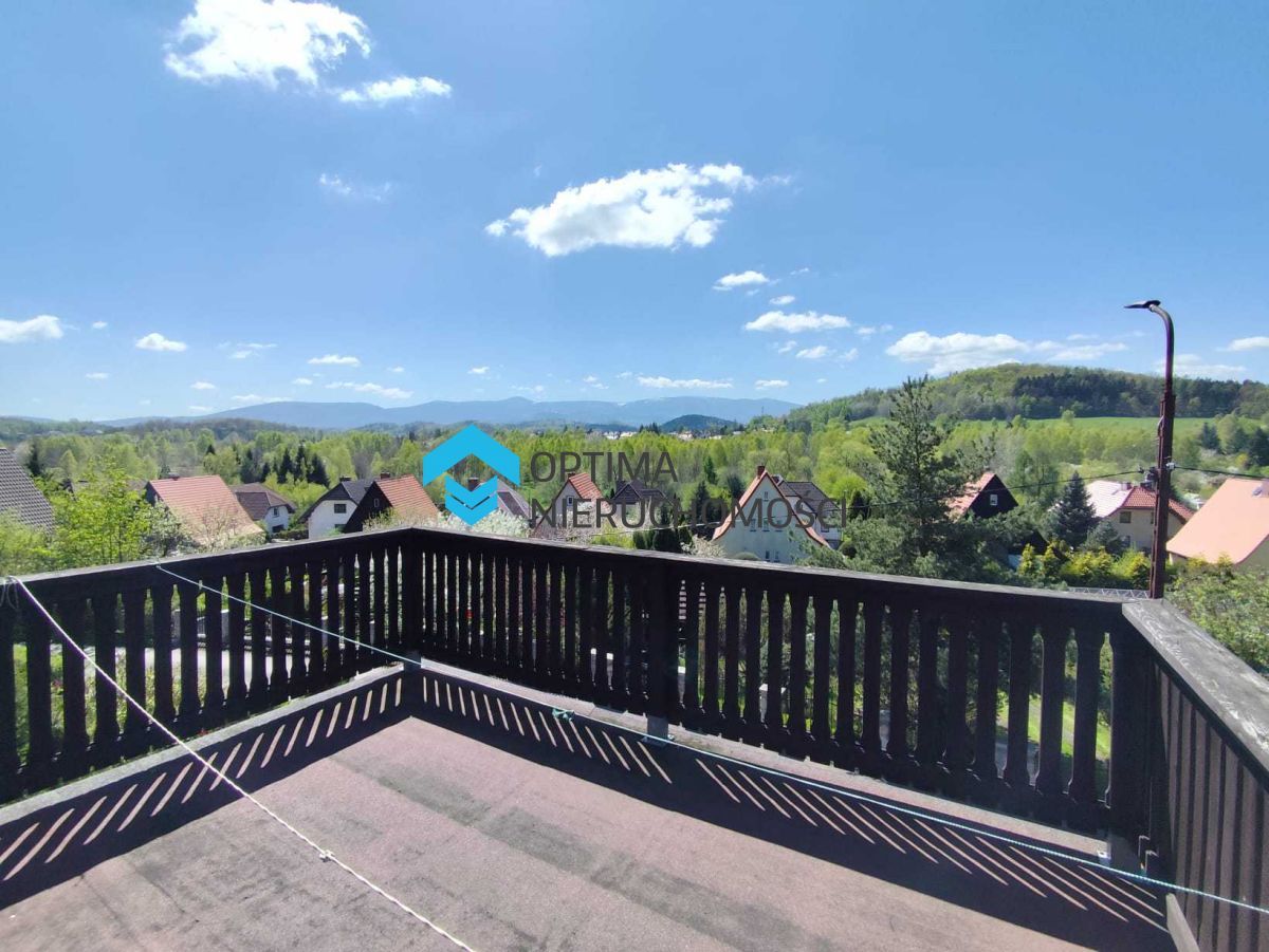dom wolnostojący, 4 pokoje Jelenia Góra. Zdjęcie 4