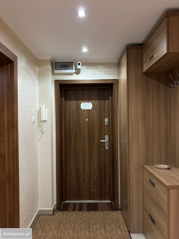 Mieszkanie 3-pokojowe Chrzanów Centrum, ul. Henryka Sienkiewicza. Zdjęcie 3