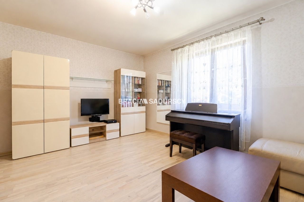 dom wolnostojący, 7 pokoi Mucharz. Zdjęcie 19