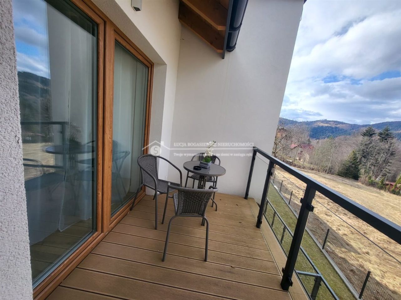 Mieszkanie 3-pokojowe Szczyrk. Zdjęcie 4