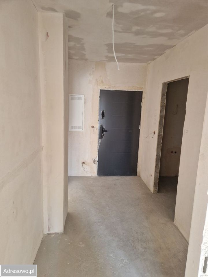 Mieszkanie 3-pokojowe Rudna Mała. Zdjęcie 2