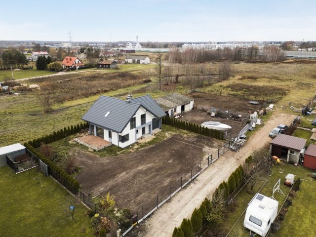 dom wolnostojący, 6 pokoi Dybów-Kolonia, ul. Majowa. Zdjęcie 27