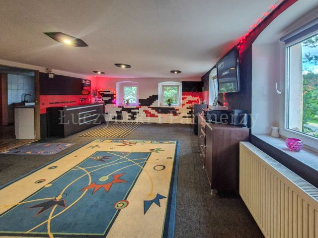 dom wolnostojący, 5 pokoi Pasiecznik. Zdjęcie 21