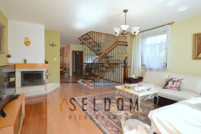 dom szeregowy, 4 pokoje Opole. Zdjęcie 4