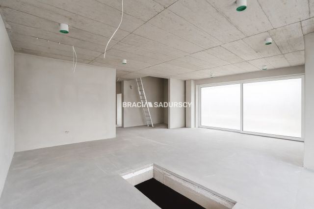 dom wolnostojący, 5 pokoi Zawada. Zdjęcie 10