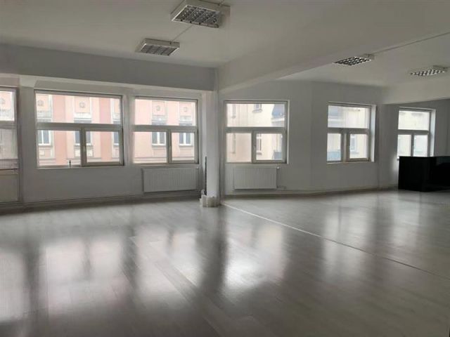 Lokal Białogard, ul. 1 Maja. Zdjęcie 1