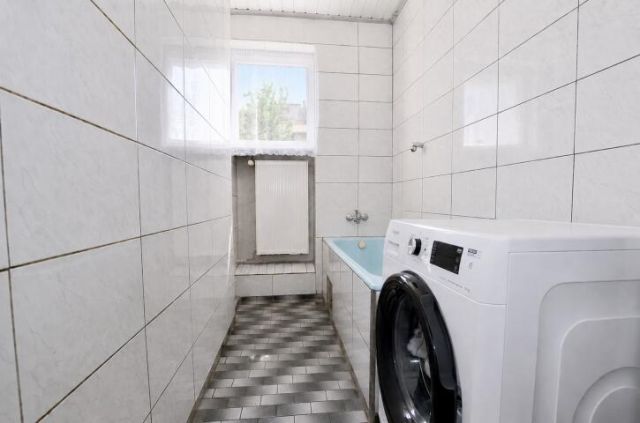 dom wolnostojący, 6 pokoi Tarnowskie Góry Strzybnica, ul. Wojciecha Kossaka. Zdjęcie 15