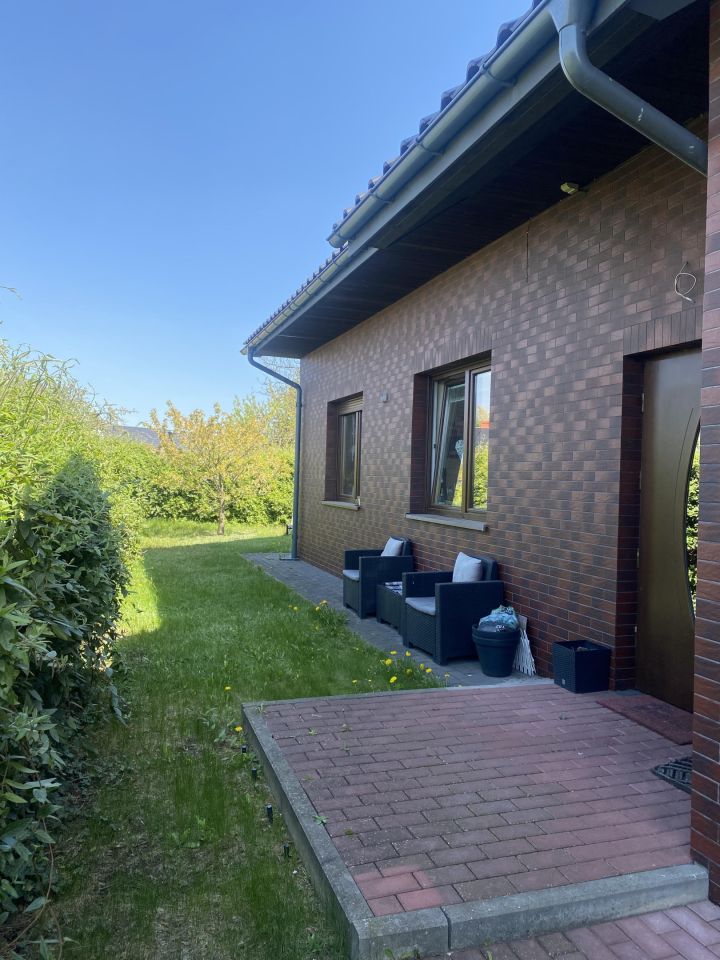 dom wolnostojący, 5 pokoi Katowice Kostuchna, ul. Szarych Szeregów. Zdjęcie 4
