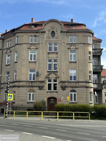 Mieszkanie 6-pokojowe Jelenia Góra Centrum, ul. Adama Mickiewicza. Zdjęcie 1