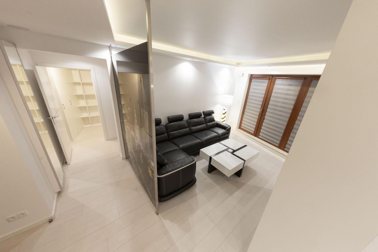 Mieszkanie 3-pokojowe Warszawa Wola, ul. Wronia. Zdjęcie 3