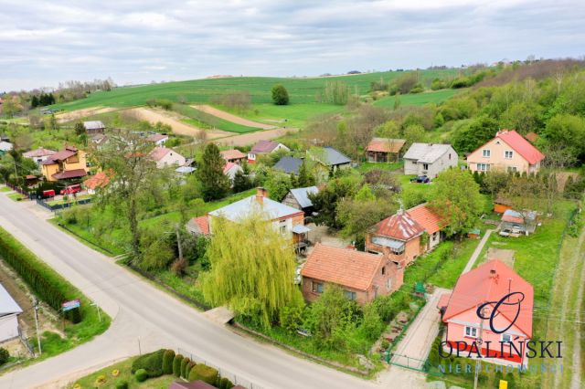 dom wolnostojący, 2 pokoje Pawłosiów. Zdjęcie 3