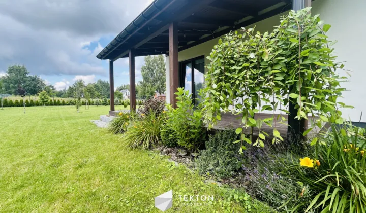 dom wolnostojący, 5 pokoi Winiec