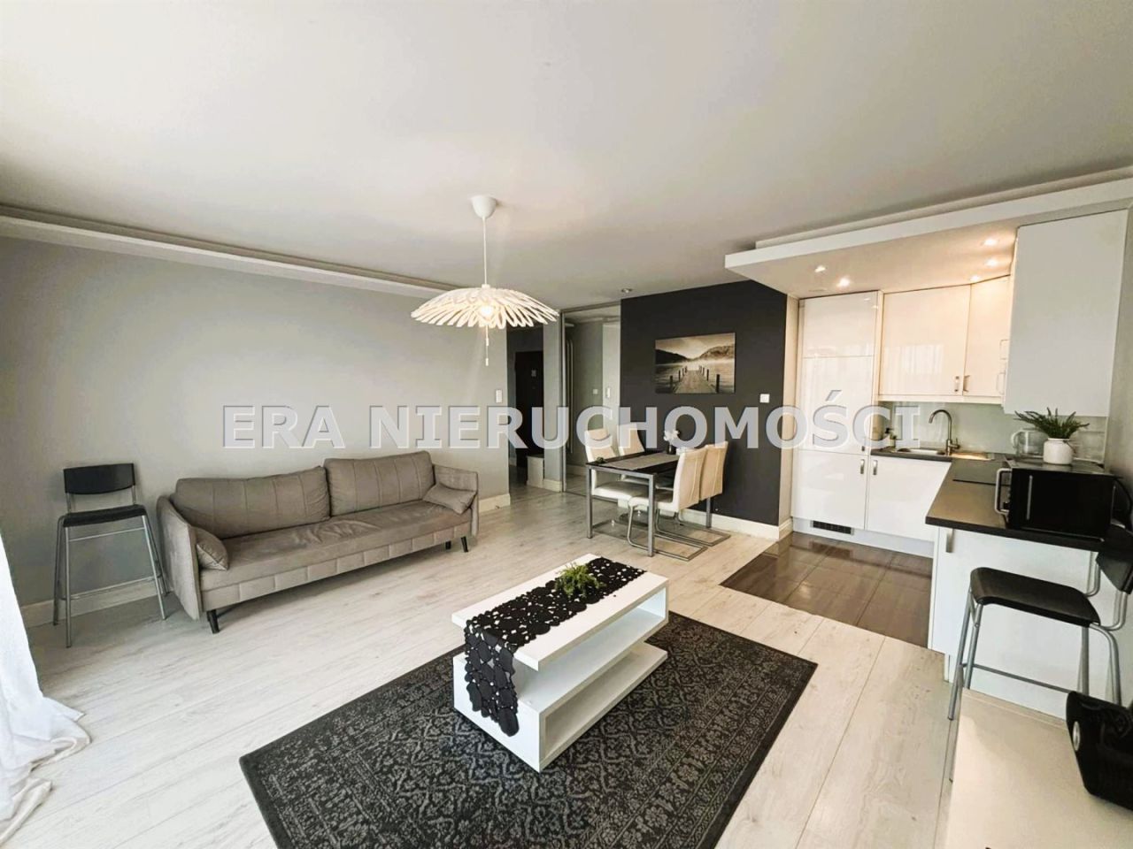 Mieszkanie 3-pokojowe Białystok, ul. Elizy Orzeszkowej. Zdjęcie 2