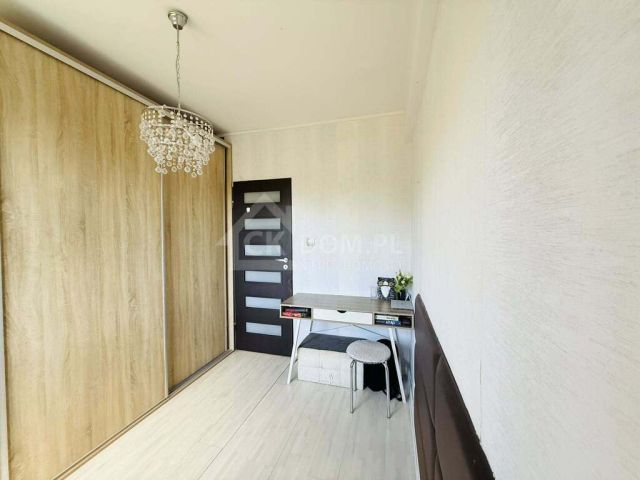 Mieszkanie 3-pokojowe Starachowice, ul. Leśna. Zdjęcie 3