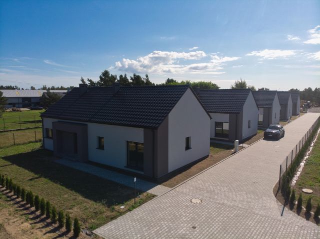 dom wolnostojący, 4 pokoje Modrzewie. Zdjęcie 12