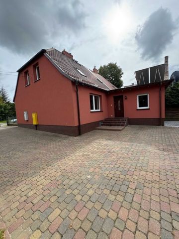 bliźniak, 4 pokoje Bytów, ul. Szarych Szeregów. Zdjęcie 1