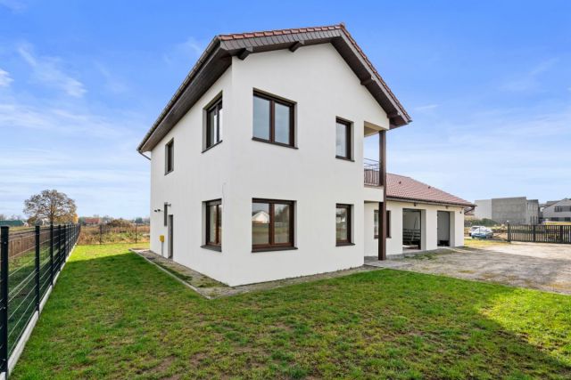 Lokal Jelcz-Laskowice, ul. Oleśnicka. Zdjęcie 10