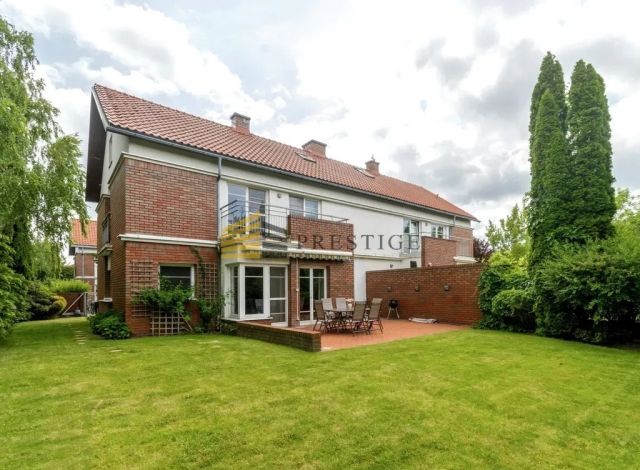 dom szeregowy, 4 pokoje Bielawa, ul. Warszawska. Zdjęcie 13