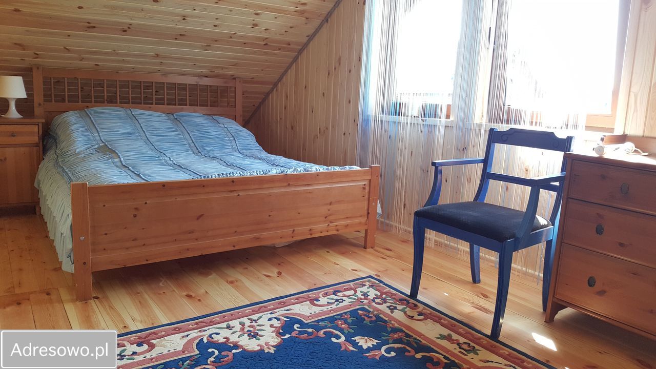 dom wolnostojący, 4 pokoje Wiele. Zdjęcie 5