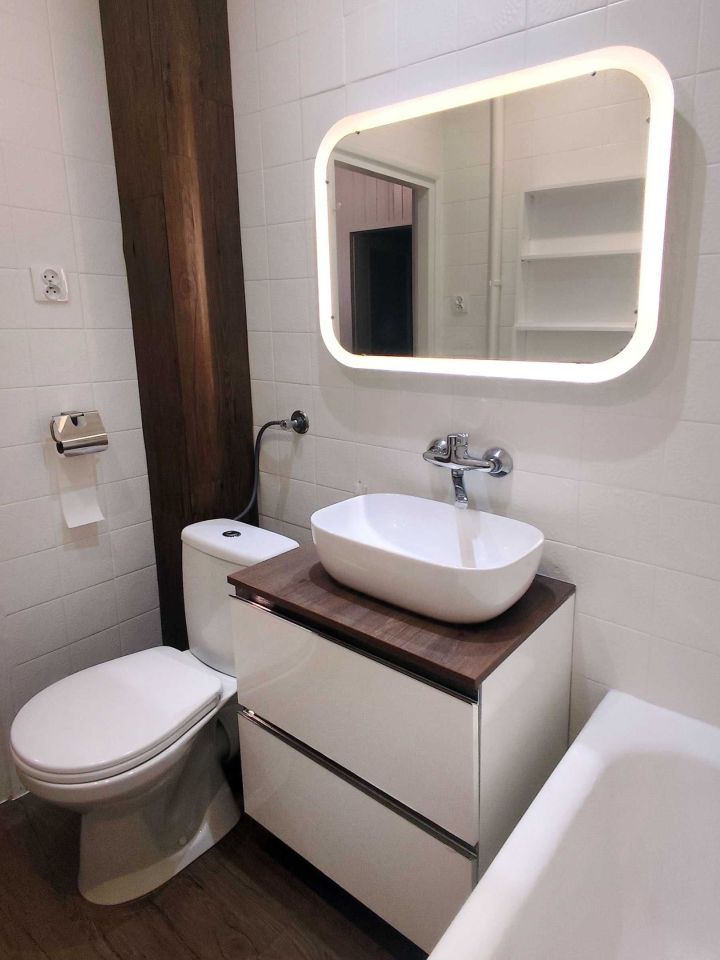 Mieszkanie 2-pokojowe Kraków Nowa Huta, os. Kolorowe. Zdjęcie 2