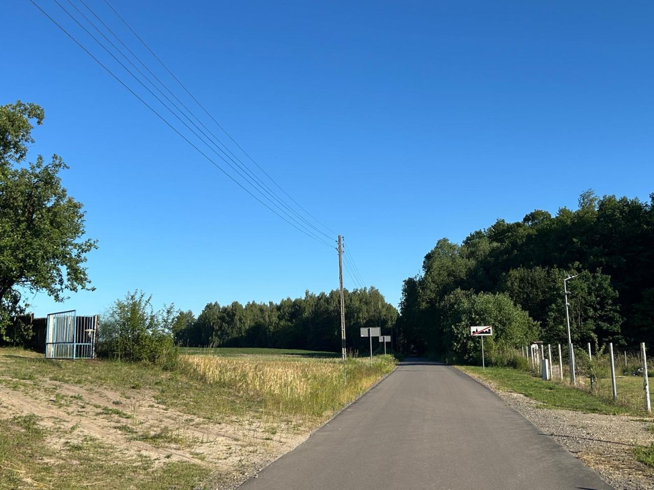dom wolnostojący, 3 pokoje Sarnów. Zdjęcie 14