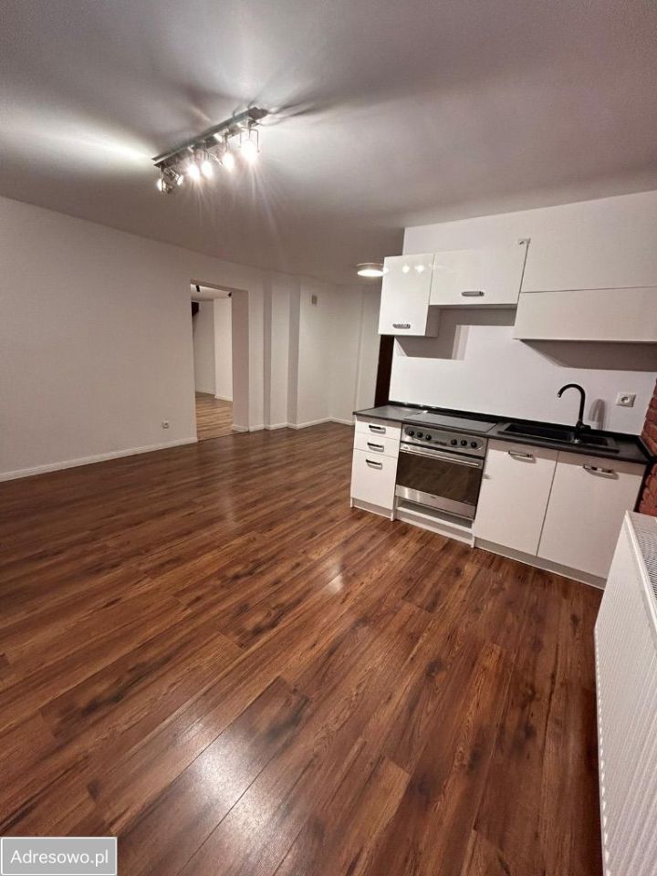 Mieszkanie 2-pokojowe Wałbrzych Śródmieście, ul. Juliusza Słowackiego. Zdjęcie 3