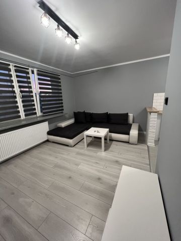Mieszkanie 1-pokojowe Dzierżoniów, os. Błękitne. Zdjęcie 1