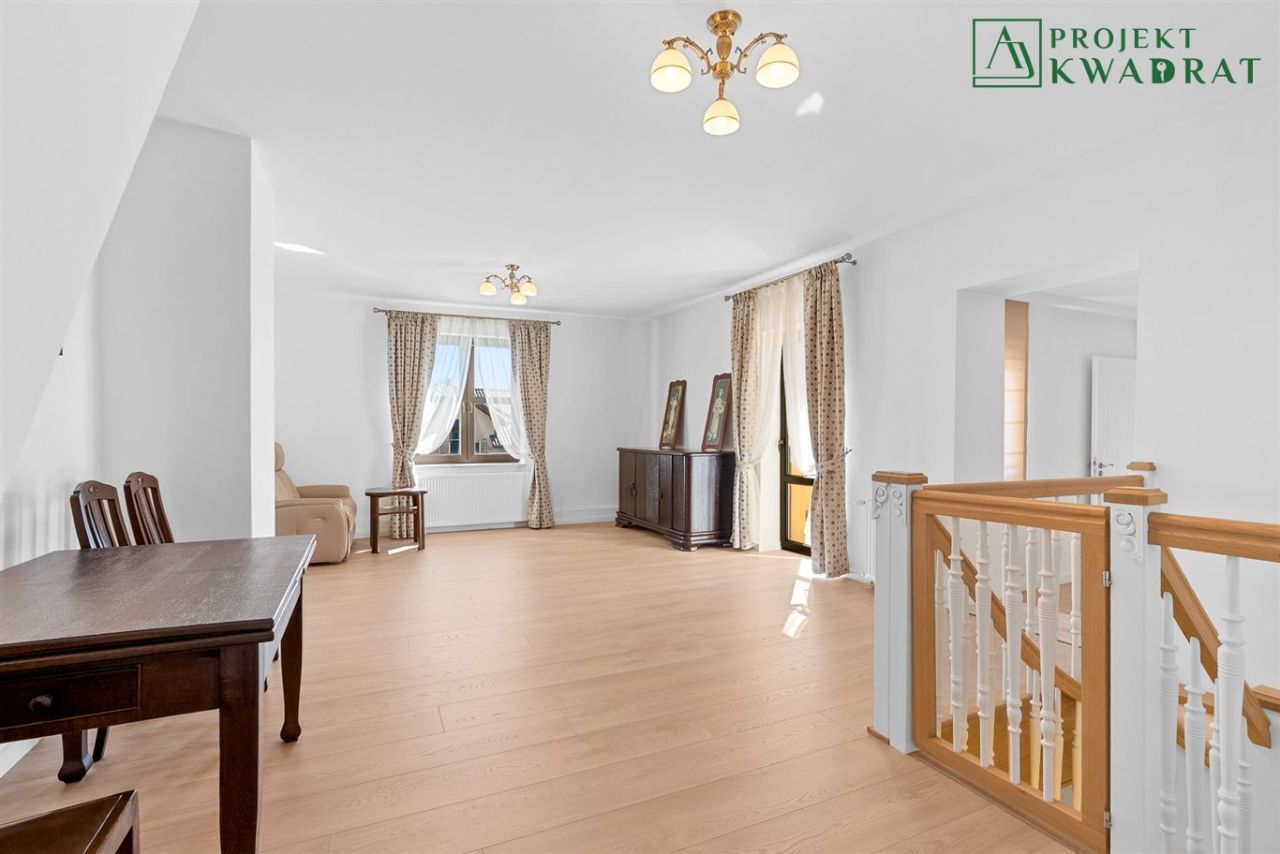 dom wolnostojący, 6 pokoi Chudów, ul. Szkolna. Zdjęcie 18