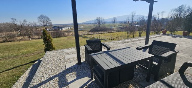 dom wolnostojący, 5 pokoi Tworzyjanów. Zdjęcie 2