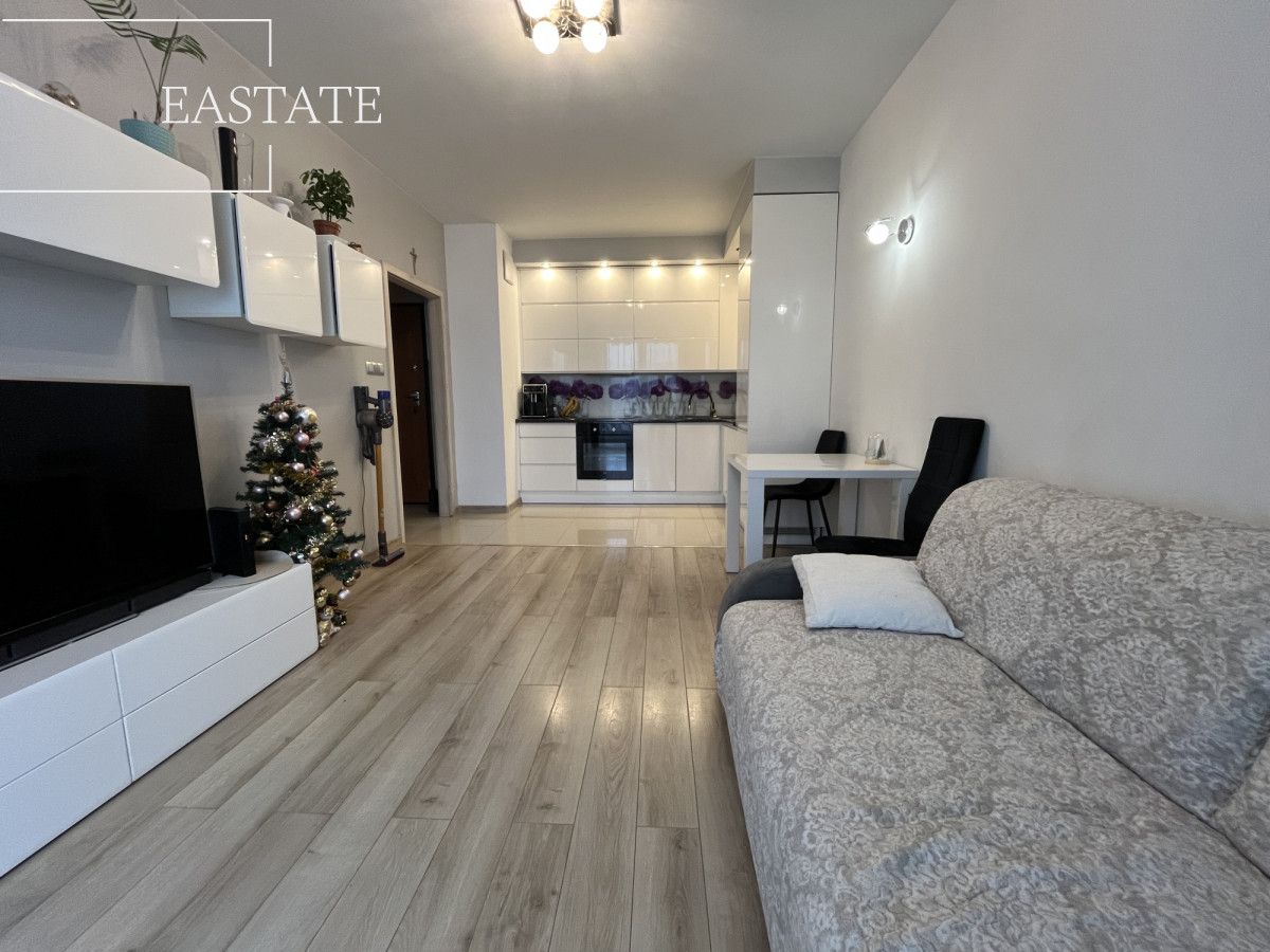 Mieszkanie 2-pokojowe Warszawa Wawer, ul. Korkowa. Zdjęcie 2