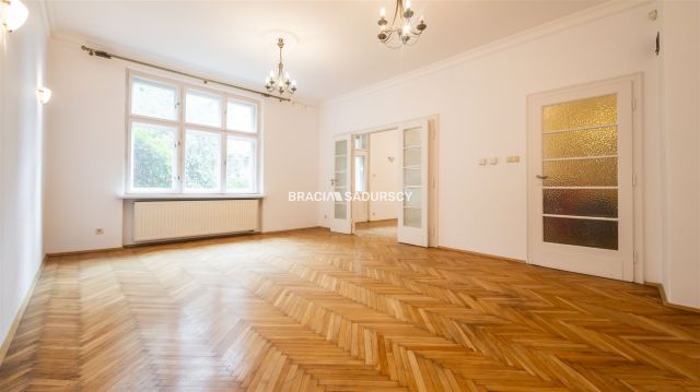 dom wolnostojący, 13 pokoi Kraków Prądnik Czerwony, ul. Pocieszka. Zdjęcie 5