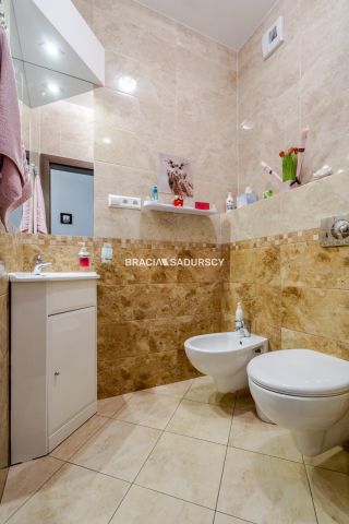 Mieszkanie 4-pokojowe Kraków Grzegórzki, ul. płk. Francesco Nullo. Zdjęcie 8