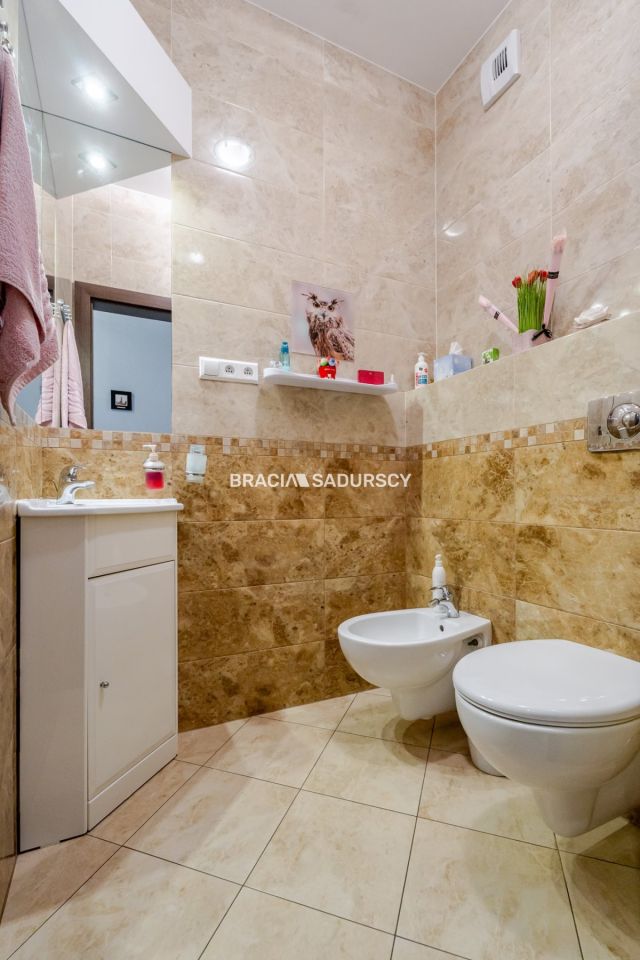 Mieszkanie 4-pokojowe Kraków Grzegórzki, ul. płk. Francesco Nullo. Zdjęcie 8