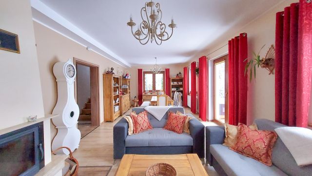 dom wolnostojący, 7 pokoi Reda Betlejem, ul. Adama Świerzyńskiego. Zdjęcie 1