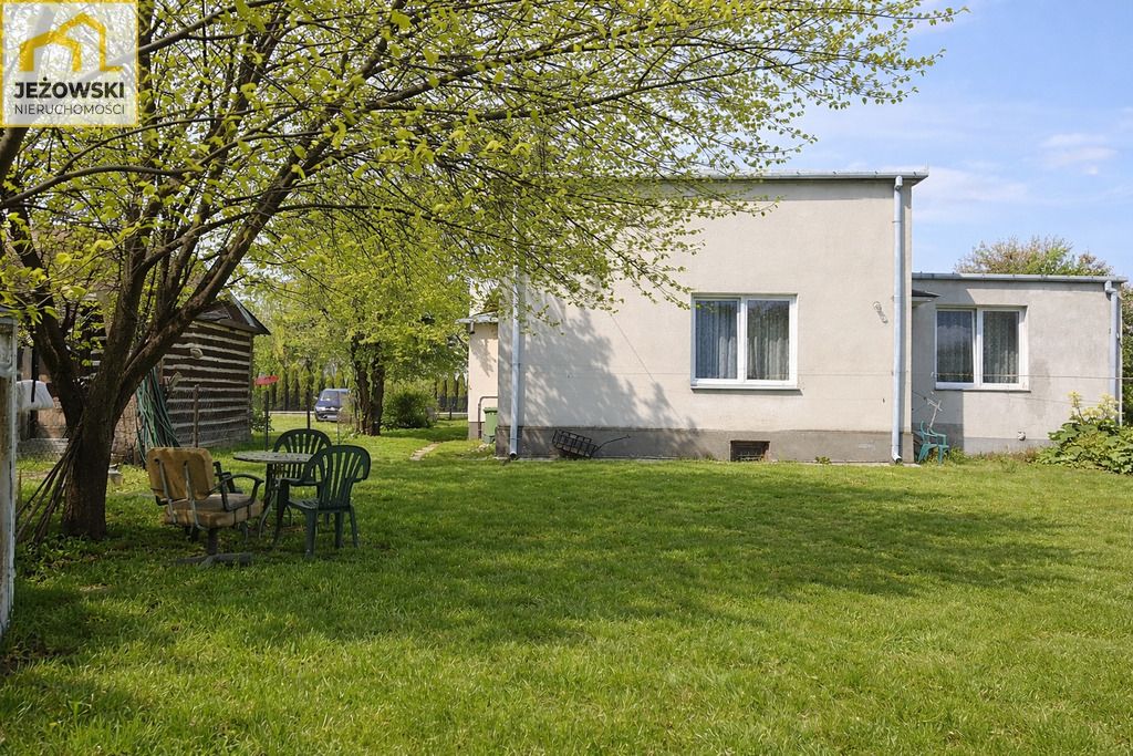 dom wolnostojący, 4 pokoje Milanów, ul. Wojska Polskiego. Zdjęcie 2