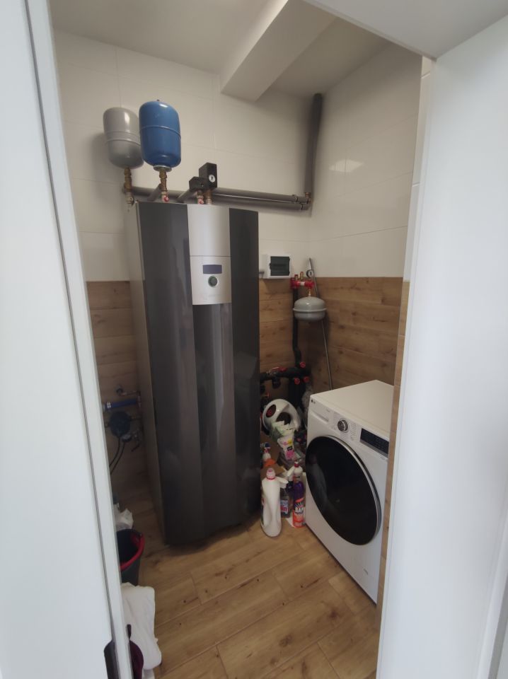 dom wolnostojący, 4 pokoje Pieńki. Zdjęcie 7