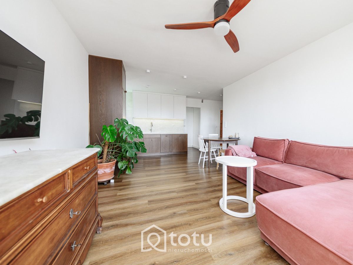 Mieszkanie 3-pokojowe Warszawa Praga-Południe, ul. Międzynarodowa. Zdjęcie 3