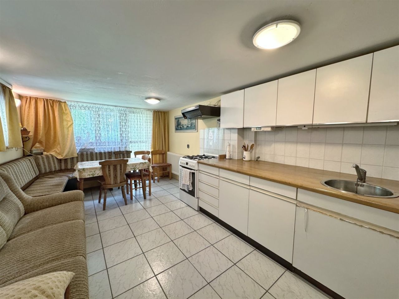 dom wolnostojący, 10 pokoi Berest. Zdjęcie 21