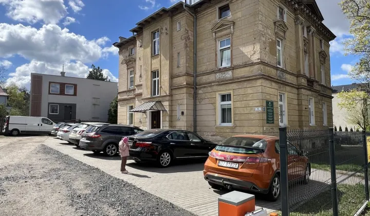 Mieszkanie 3-pokojowe Jelenia Góra Centrum, ul. Cypriana Kamila Norwida