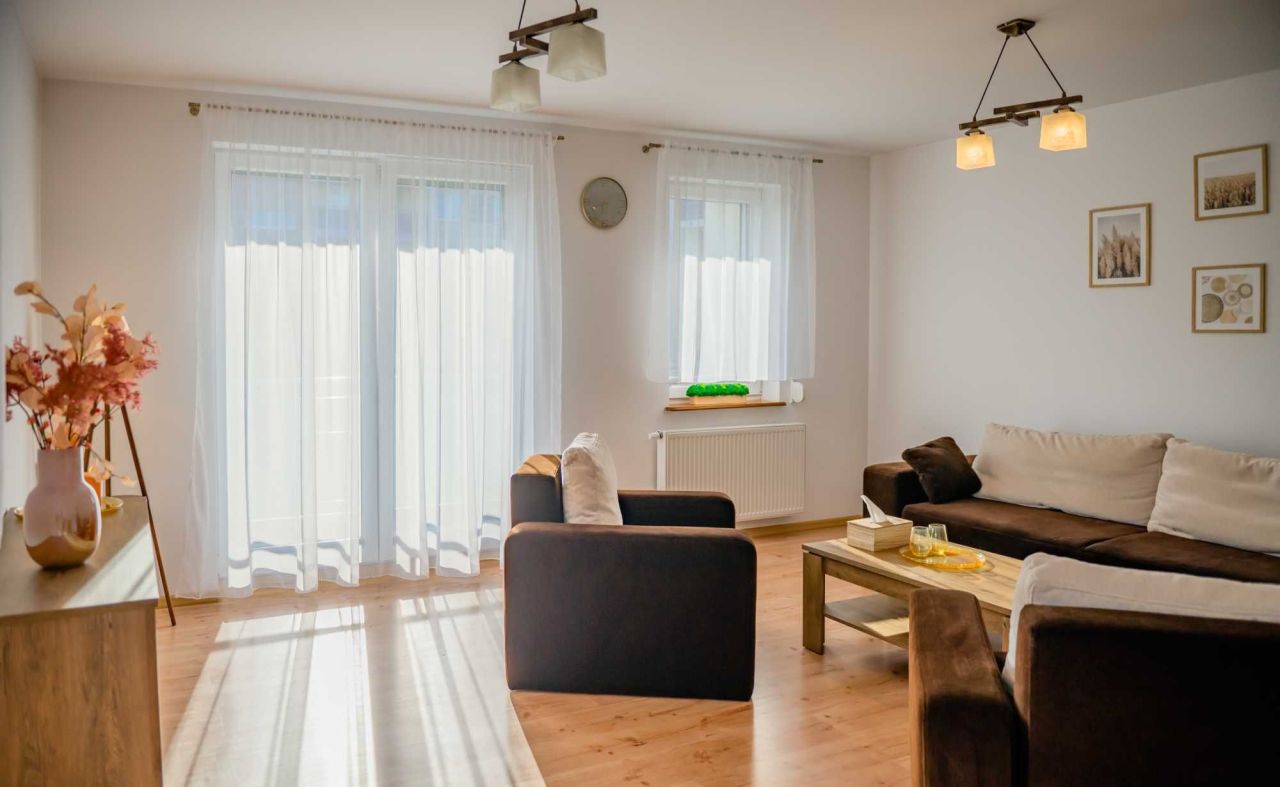 Biuro Jelenia Góra Zabobrze. Zdjęcie 8