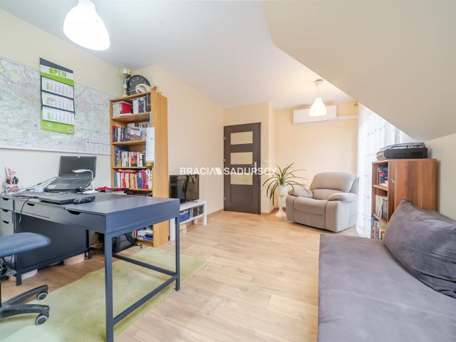 bliźniak, 4 pokoje Kraków Podgórze, ul. Traczy. Zdjęcie 30