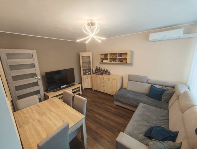 Mieszkanie 3-pokojowe Łódź Żabieniec, al. Włókniarzy. Zdjęcie 1